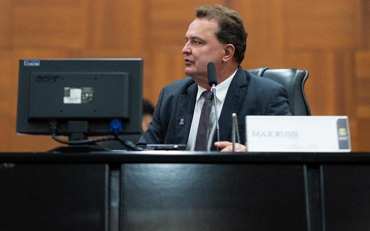 L�pus, Fibromialgia, Alzheimer e Leucemia: O impacto da informa��o na sa�de p�blica