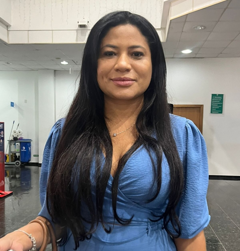 Prefeito de Chapada � acusado de intimida��o por advers�ria na corrida eleitoral