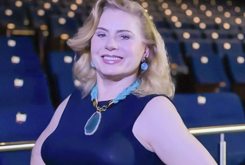 Foto de Vera Fischer nua � colocada � venda em exposi��o