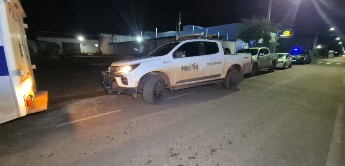 Homem � encontrado morto com m�os e p�s amarrados e sinais de viol�ncia