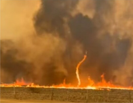 Redemoinho de fogo � registrado em Chapada dos Guimar�es durante inc�ndio florestal