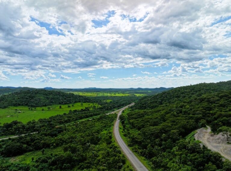 Tr�nsito na BR-364 ser� controlado por obras na Serra de S�o Vicente entre os dias 13 e 15