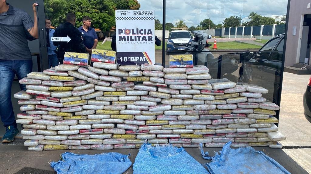 Pol�cia Militar apreende 229 quilos de maconha e supermaconha em Pontes e Lacerda