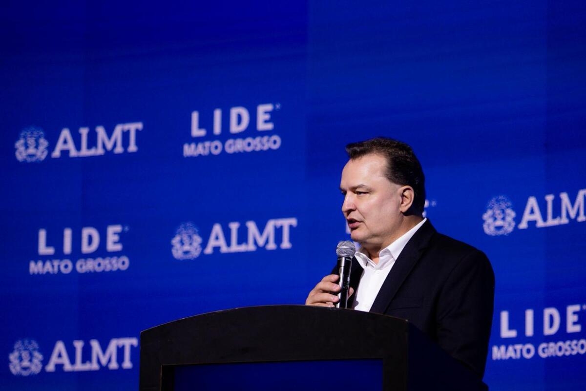 �N�o h� desenvolvimento duradouro onde as regras do jogo n�o s�o claras�, afirma Max