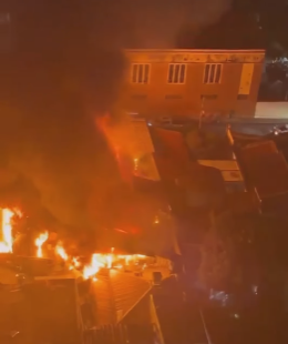 Inc�ndio atinge casa noturna Geronimo West Music e mobiliza bombeiros em Cuiab�