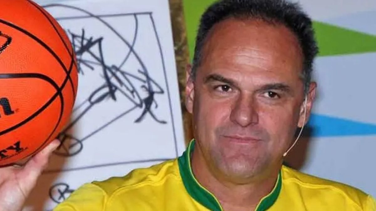 Morre Oscar Schmidt, �cone eterno do basquete brasileiro, aos 68 anos