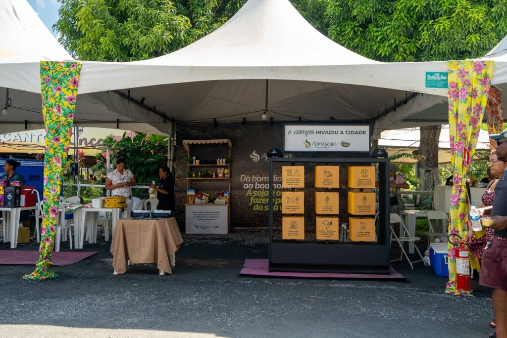 Milho ganha protagonismo além da culinária em estande da Aprosoja MT no Festival da Pamonha