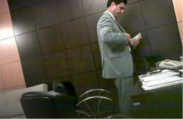 Justia livra Emanuel do caso palet; deciso beneficia outros sete ex-deputados