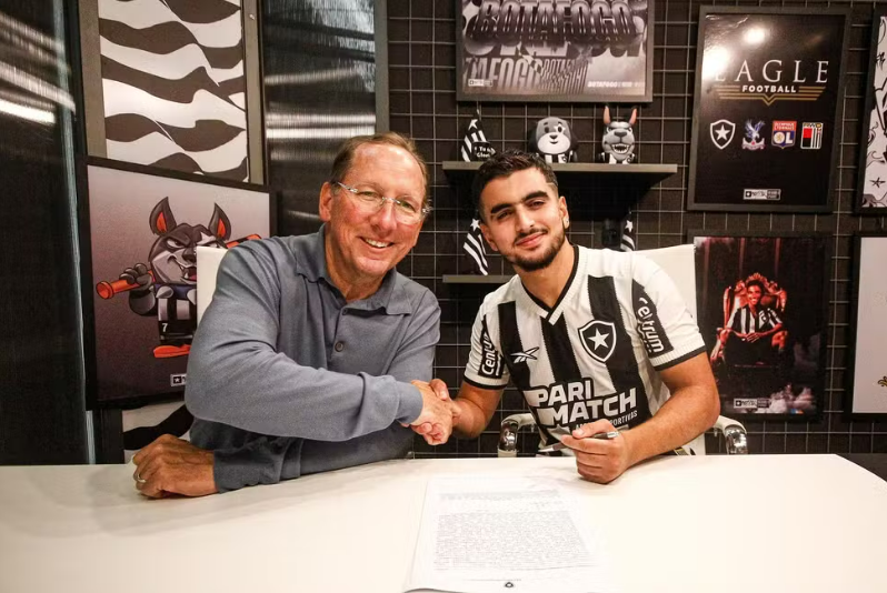 El Arouch deixa o Botafogo ap�s um m�s por 