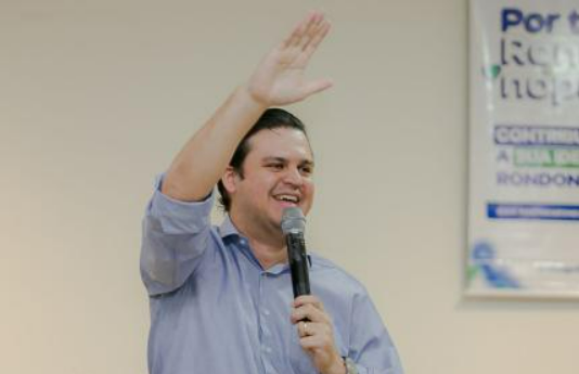 Thiago lidera em disputa apertada com Paulo Jos� e Cl�udio Ferreira