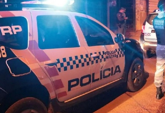 Tr�s militares do Ex�rcito s�o baleados em atentado em boate no Centro de C�ceres