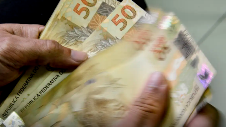 Quase 248 mil trabalhadores ainda n�o retiraram abono salarial