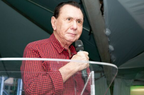 Ex-governador Carlos Bezerra entra com a��o no STF pedindo reajuste de pens�o vital�cia