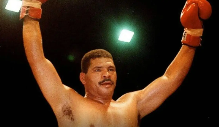 Ex-pugilista Maguila morre aos 66 anos de idade