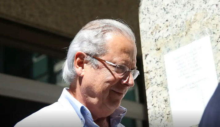 Gilmar Mendes anula condena��es de Dirceu na Lava Jato