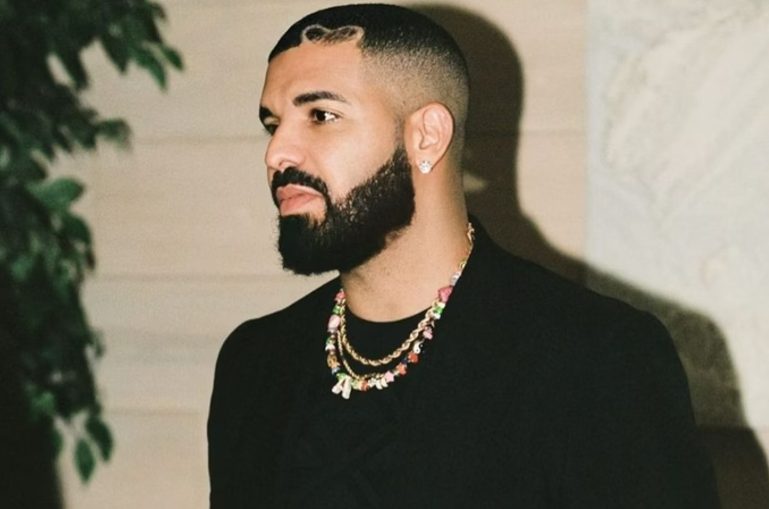 Drake perde mais de R$ 2 milhes aps apostar na vitria de Mike Tyson