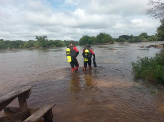 Jovem morre afogado no rio Arinos em Juara