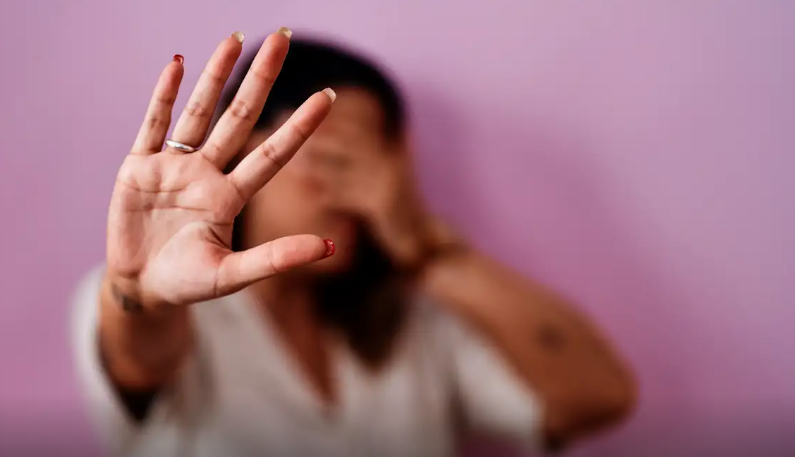 Duas em cada 10 brasileiras j� sofreram amea�a de morte de parceiros