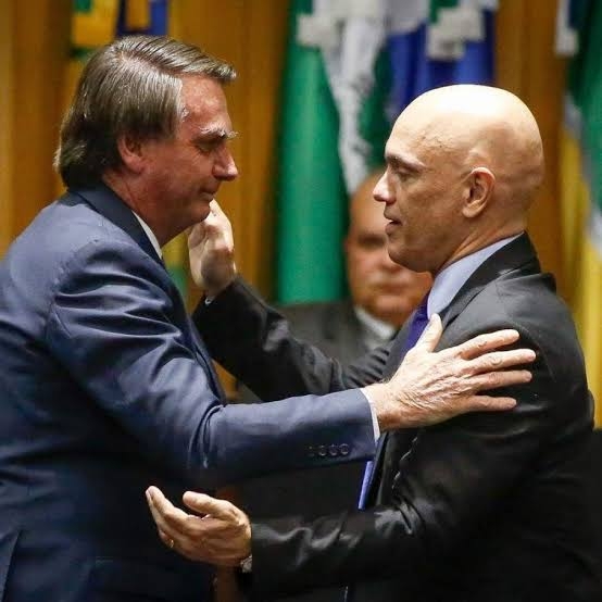 Ministro do STF arquiva ao sobre possvel busca de asilo diplomtico por Bolsonaro