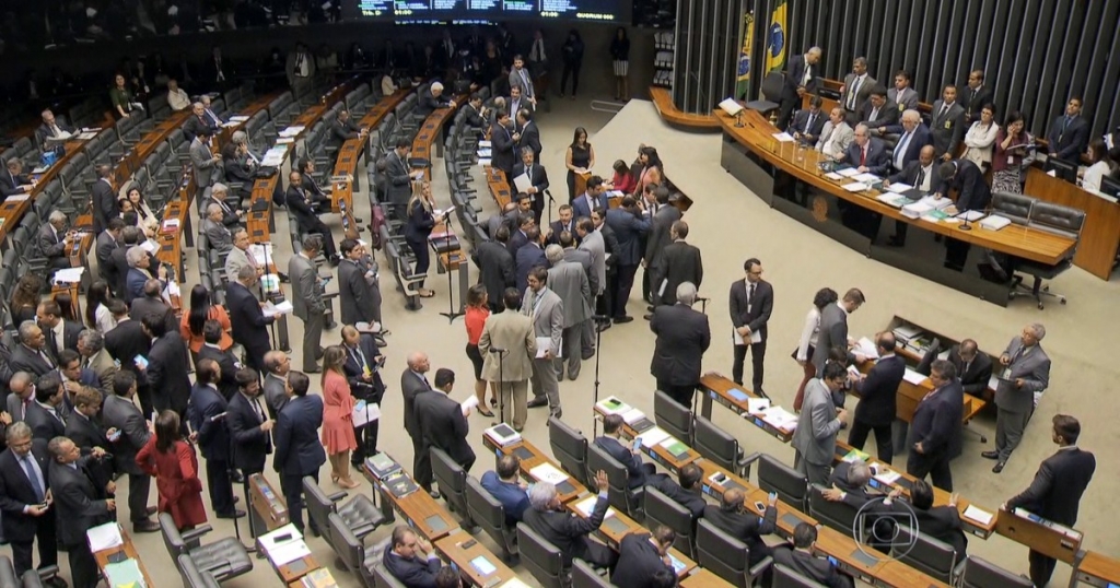 Aps Congresso aprovar projeto, pagamento de emendas parlamentares  liberado