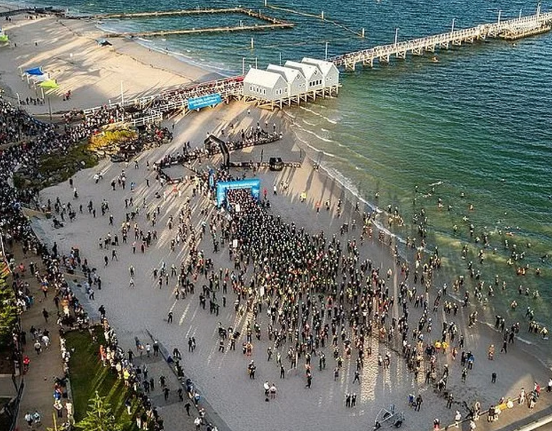 Atleta morre durante etapa de nata��o do Ironman em Busseltown