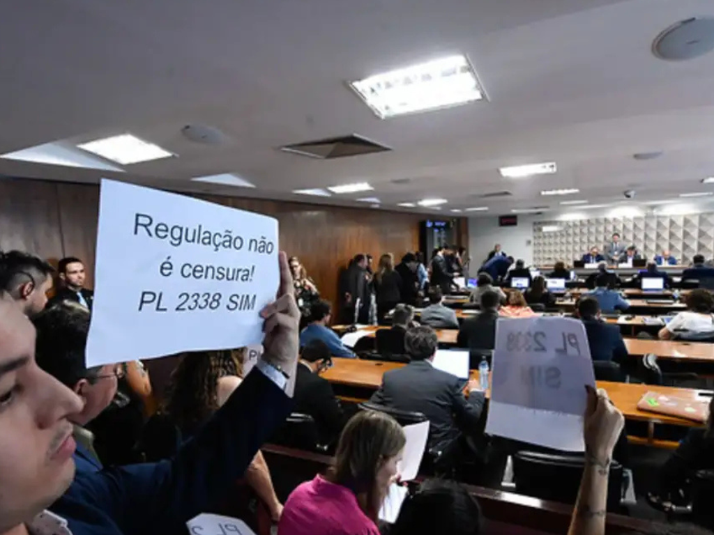 Acordo sobre desinforma��o permite aprova��o de regula��o da IA