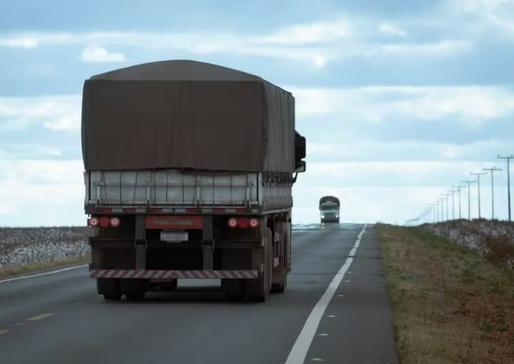 Fretes rodovi�rios de gr�os em Mato Grosso registram queda em importantes rotas