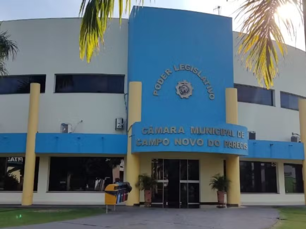 C�mara aprova aumento de 75% no sal�rio dos vereadores de Campo Novo do Parecis (MT)