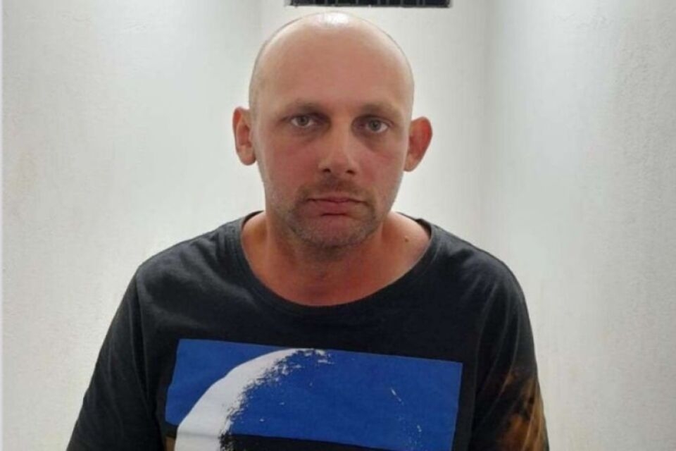 Ru  condenado a 20 anos de recluso por matar vtima com 30 facadas