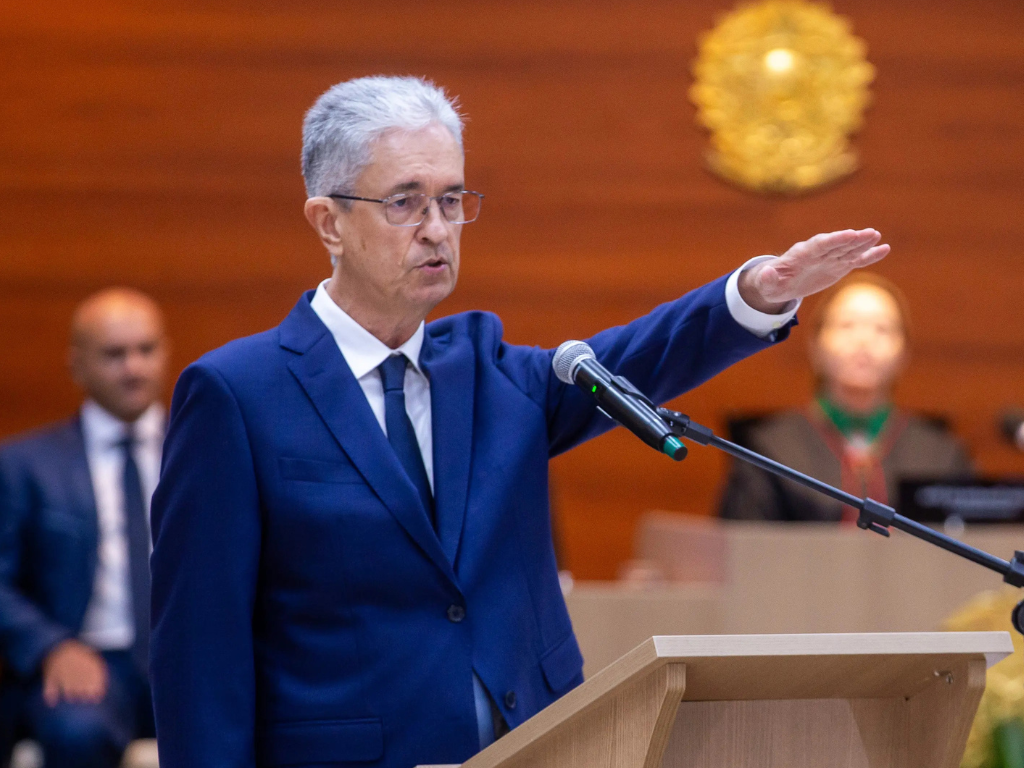 Paulo Sergio Carreira de Souza toma posse como desembargador do TJMT