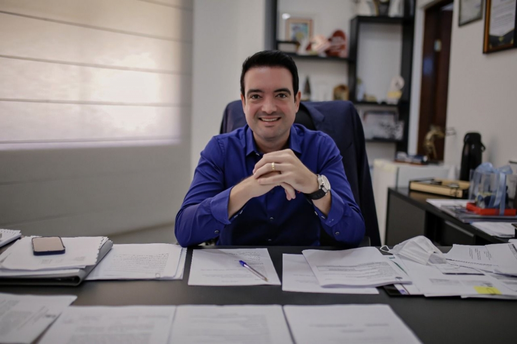 Tr�s folhas salariais em menos de 20 dias: Prefeitura de Primavera do Leste injeta R$ 54,5 milh�es na economia