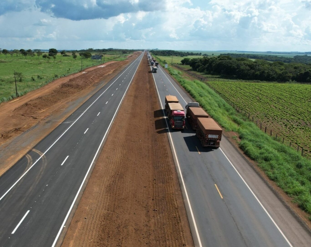 BNDES apoia duplica��o da BR-163 em Mato Grosso com R$ 5,05 bilh�es