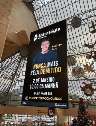 Fora da Record, Faro d� palestra sobre como n�o ser demitido