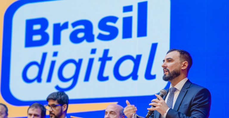 Ministrio das Comunicaes divulga a lista de 321 cidades que recebero novos canais de TV Digital