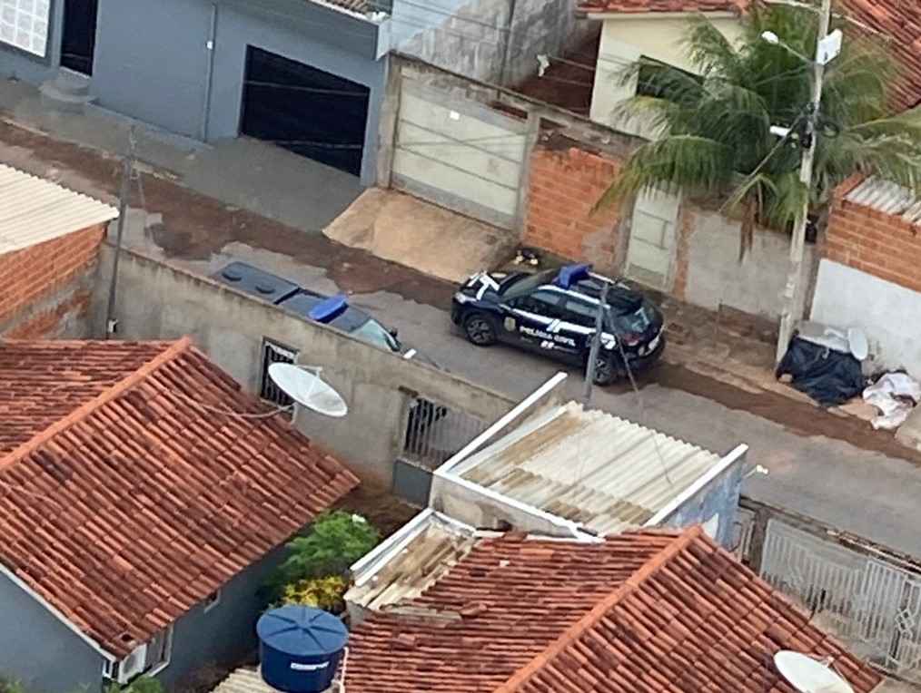 Ordens judiciais foram cumpridas em endere�os nas cidades de V�rzea Grande, em Cuiab� e Rio Branco (AC)