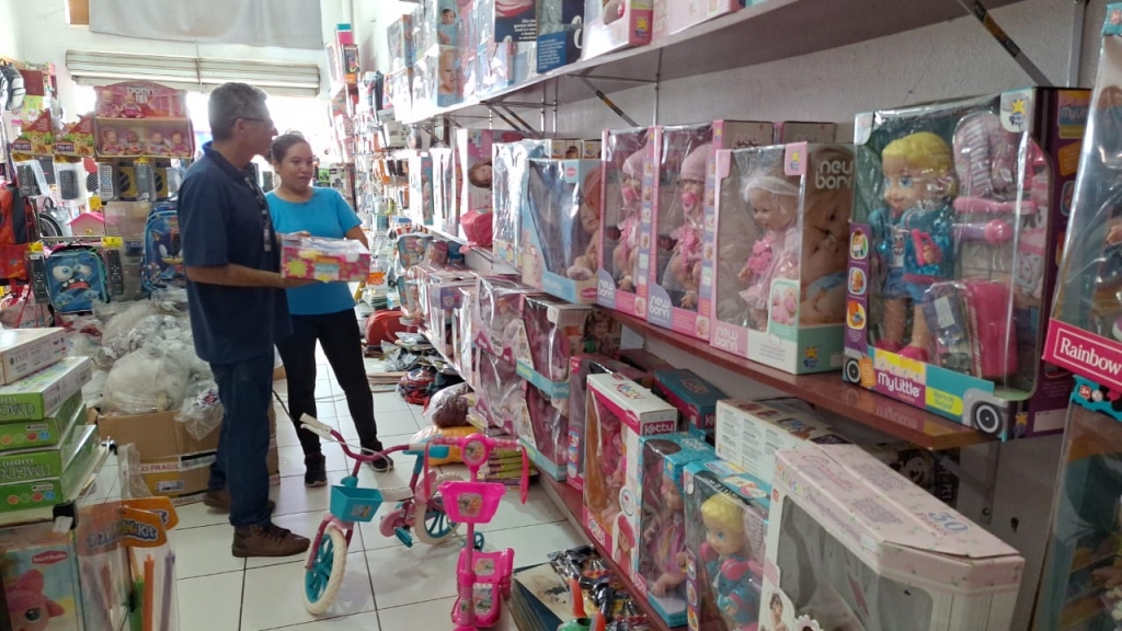 Ipem-MT reprova panetones e brinquedos natalinos comercializados em C�ceres, Cuiab� e V�rzea Grande