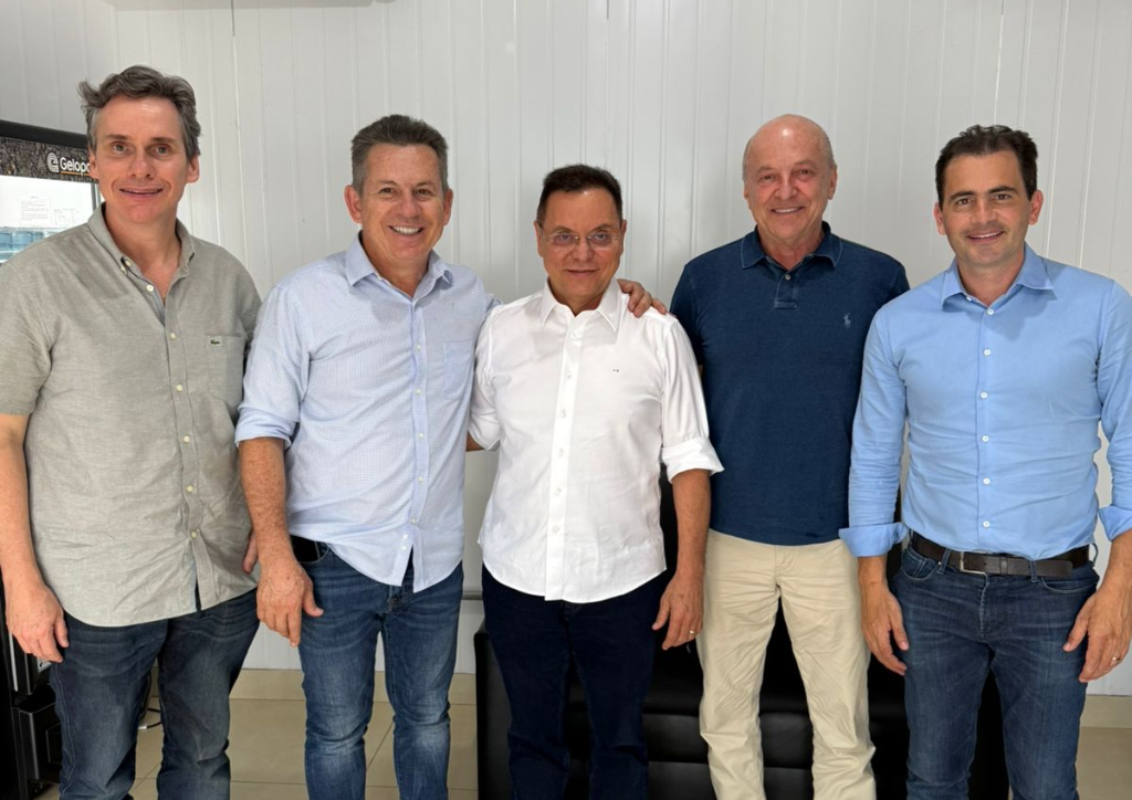 Governador transmite cargo para o presidente da Assembleia Legislativa