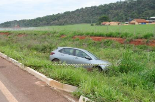 Homem � encontrado morto ao lado de carro abandonado em rodovia de Pontes e Lacerda