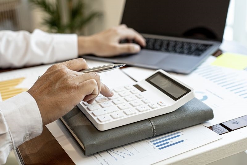 Contas de in�cio de ano: veja como se organizar e planejar as finan�as para 2025 