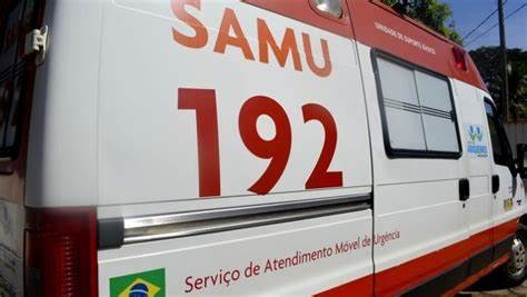 Homem morre ap�s bater S10 em Hilux no Trevo do Lagarto