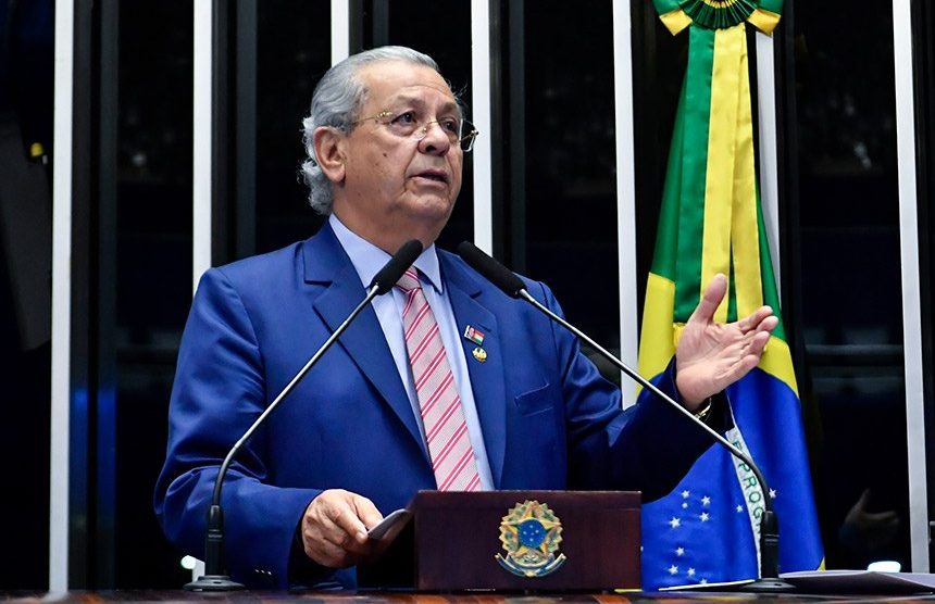 Senador mato-grossense manifesta apoio a PEC acabando com reeleio de prefeito, governador e presidente