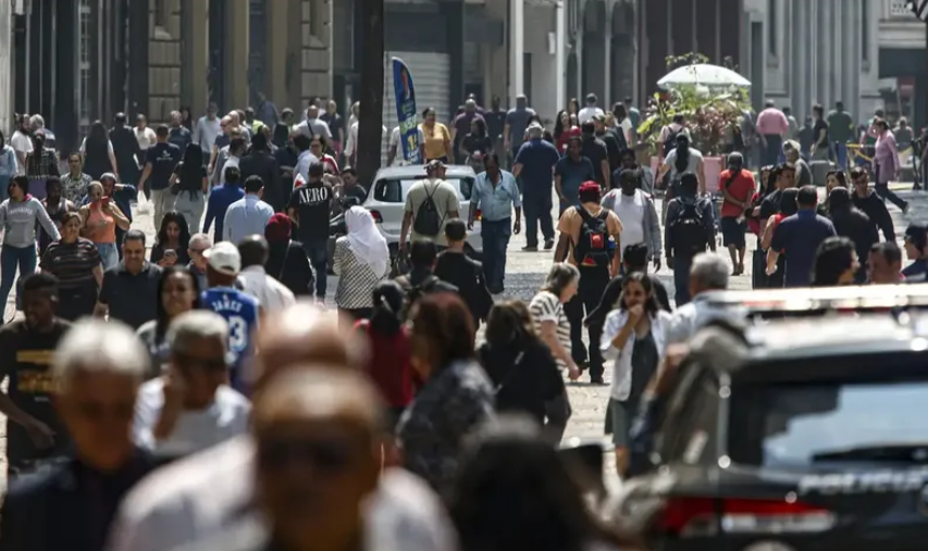 Taxa de desemprego atinge menor nvel da srie histrica e fecha em 6,1% em novembro