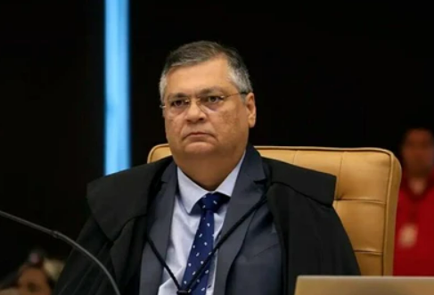 Dino d prazo at as 20h para Cmara explicar pagamento de emendas parlamentares