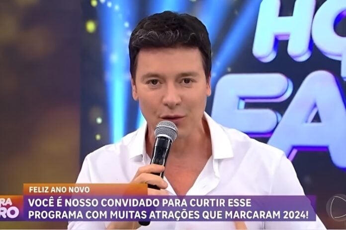 Rodrigo Faro chora ao se despedir da Record ap�s 16 anos