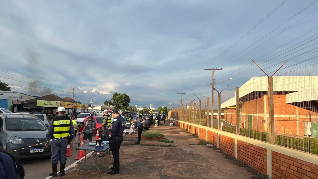 Seis pessoas s�o presas e 84 multadas por embriaguez ao volante em V�rzea Grande