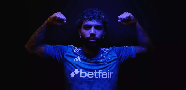 Cruzeiro anuncia Gabigol como novo refor�o para 2025