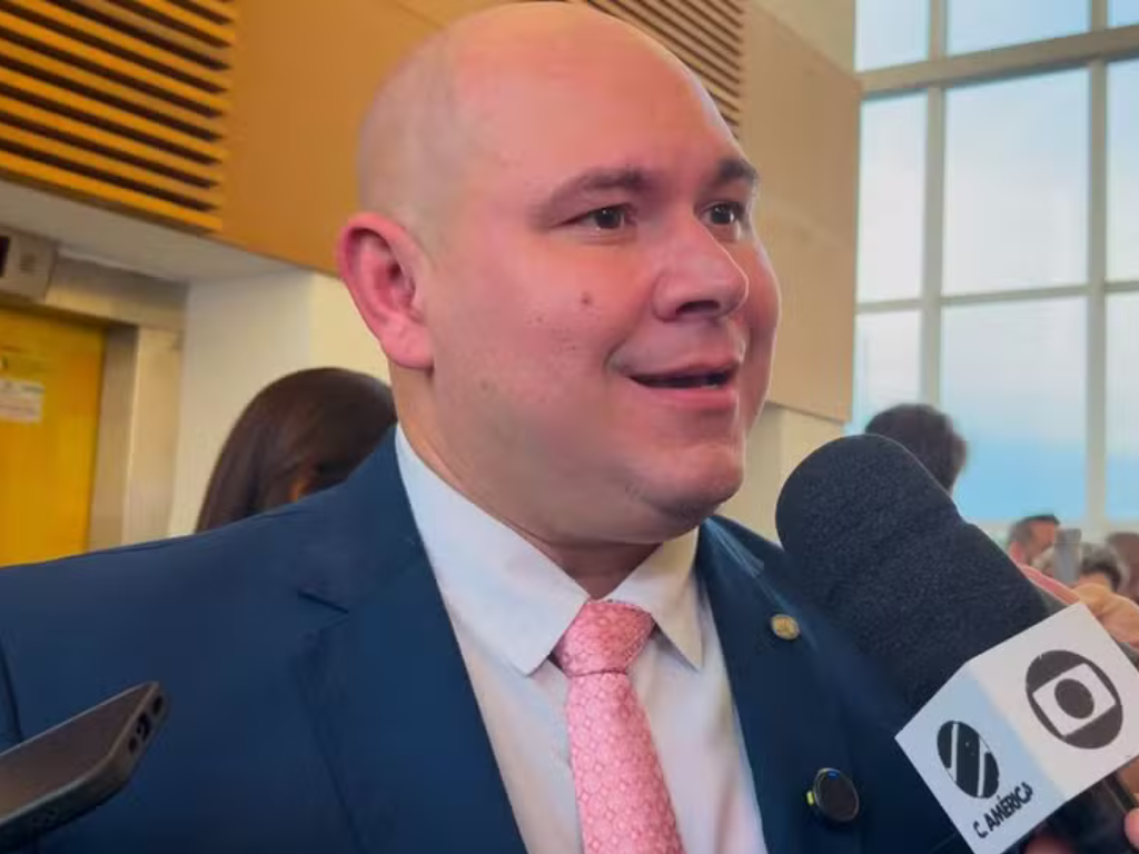  Abilio anunciou corte de R$100 milh�es em 100 dias