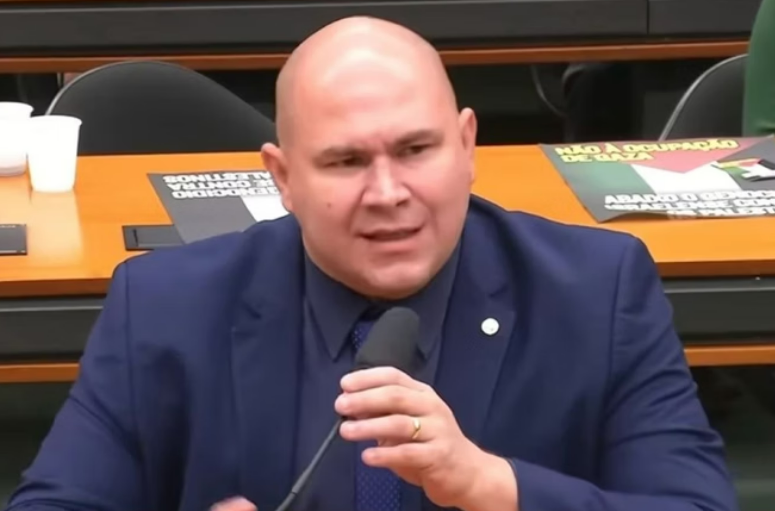 Falta de oramento leva prefeito de Cuiab a descartar Carnaval 2025