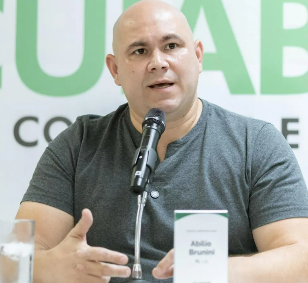 Prefeito de Cuiab decreta situao de calamidade financeira devido a dvida de R$ 1,6 bilho