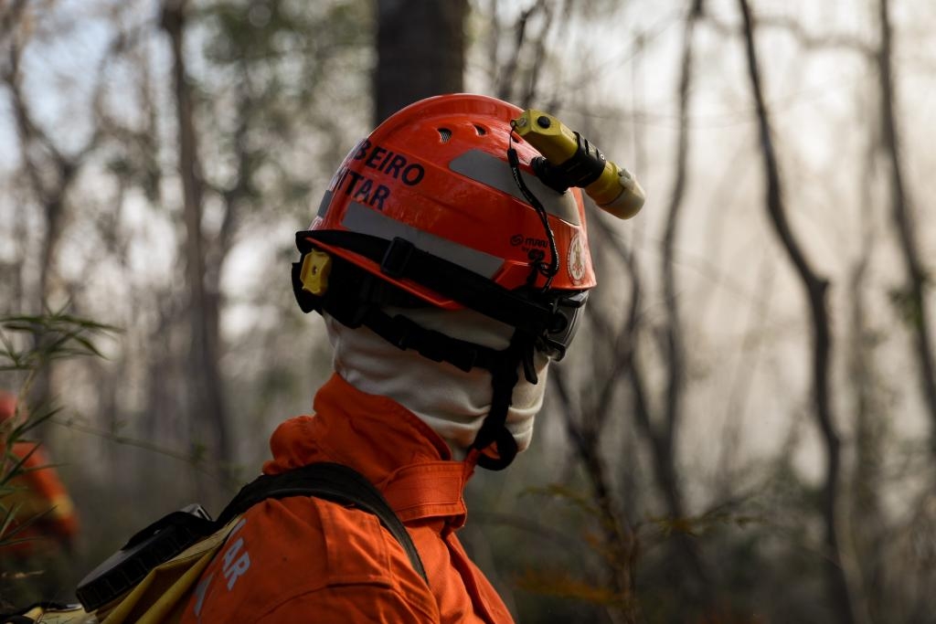 Corpo de Bombeiros aplica R$ 208,6 milhes em multas por uso irregular do fogo
